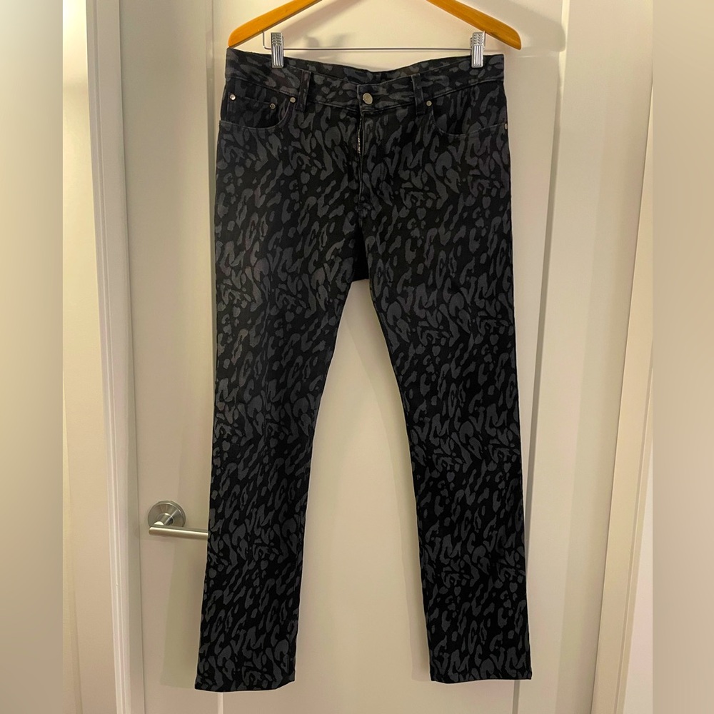 Versace Leopard - Picture 2 of 13